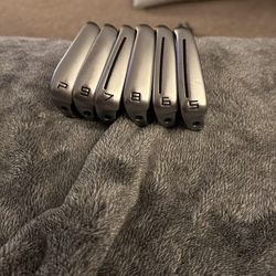 Taylormade•P-790..