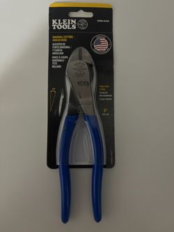 Klein Tools 8" Diagonal Cutters Angled Head
