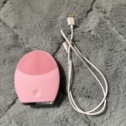 foreo luna 2 facial cleansing