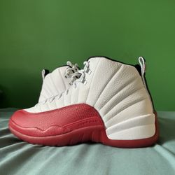 Nike Air Jordan 12 Cherry Size 11.5