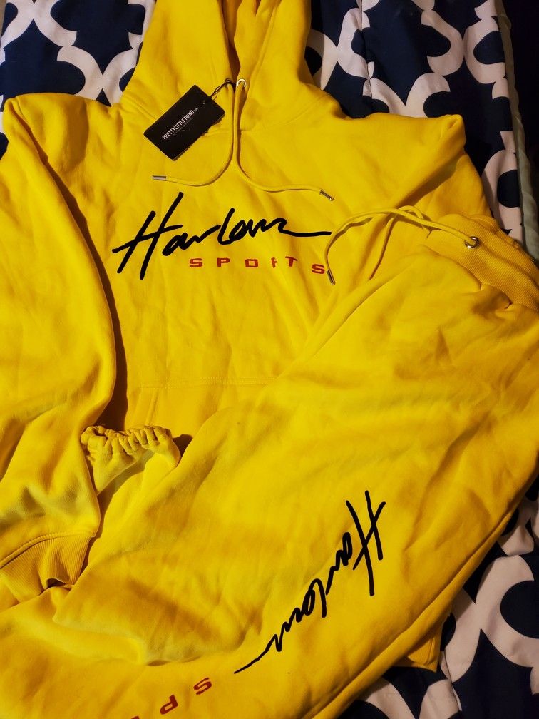PRETTYLITTLETHING HARLEM SPORTS SWEATSUIT 
