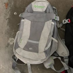 2 Camel Bags $10 Each Or $20 For Both