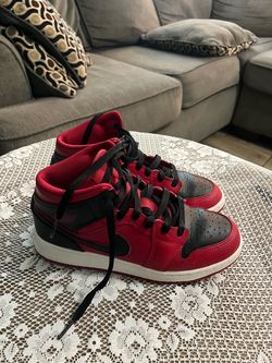 Air Jordan 1 Mid