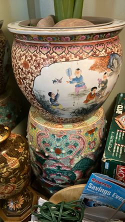 Asian gold trim pots approximately 14 to 16 inches across 12 inches tall great condition. Well used gently a lot of gold trim also included Green Bott