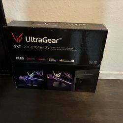 LG UltraGear OLED gaming monitor, model 27GX704A-B
