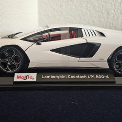 Maisto 1:18 Scale Diecast Lamborghini Countach LPI 800-4 White/Red Color Special Edition NIB