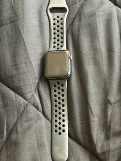 Apple Watch SE 3