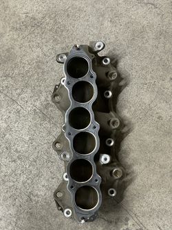 Infiniti G35 Sedan OEM Intake Manifold