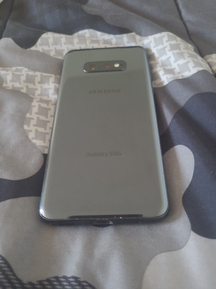 Samsung Galaxy S10e 126 GB Used PICK UP ONLY