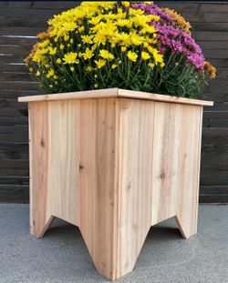 Tapered Leg Cedar Planter