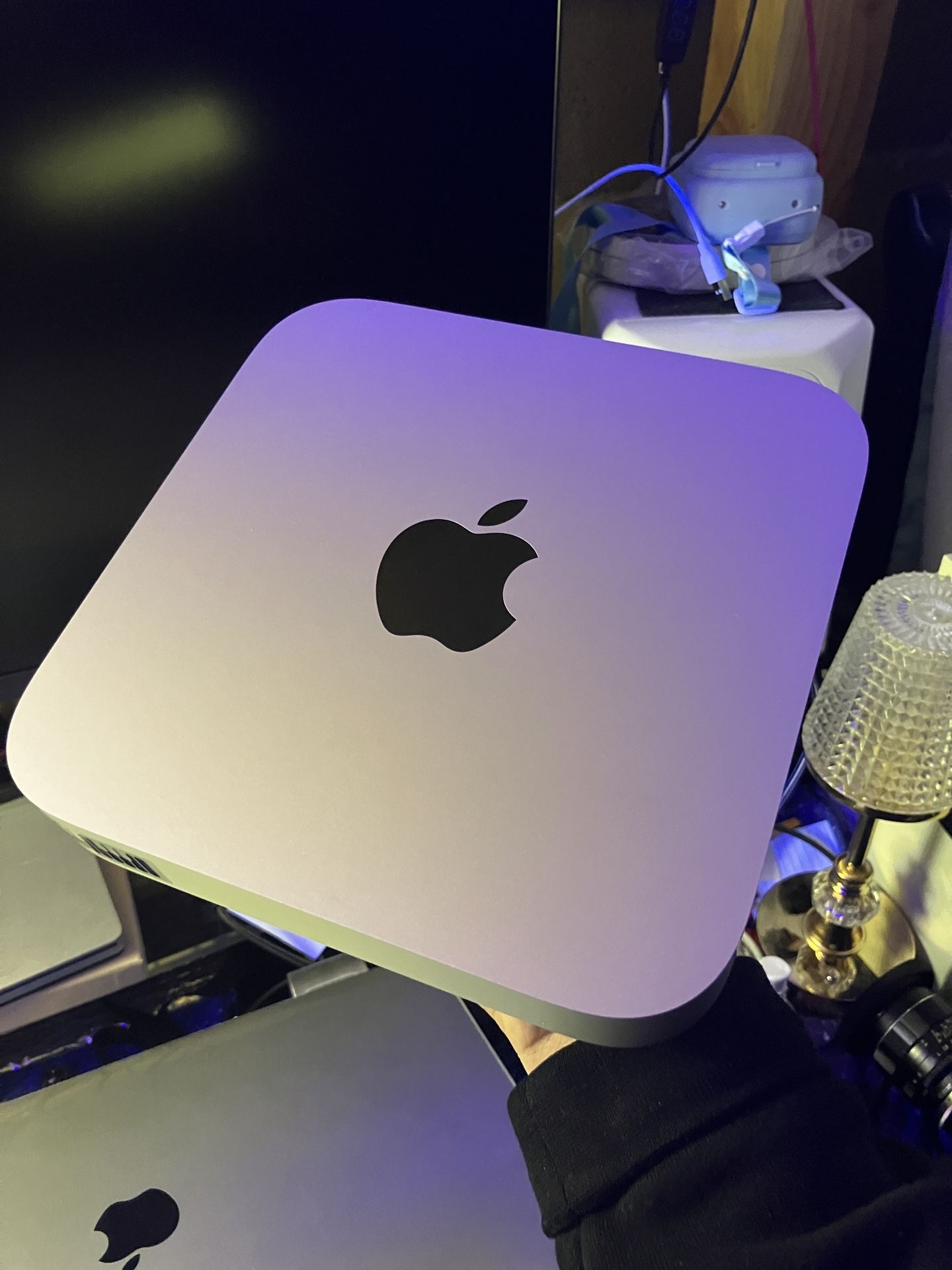 Apple Mac Mini M2, 8 Cores CPU, 10 Cores GPU, 16 Core Neural Engine 2023 A2686 Desktop Computer 8GB RAM 250GB HD In Box With Keyboard & Mouse