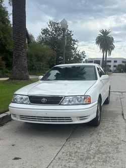 1999 Toyota Avalon