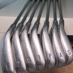 Callaway Mavrik 22 Men's Golf Club Iron Set Left Handed 6-PW AW SW Stiff
