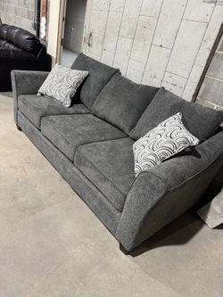 90 Inch Sofa With Pillows 