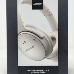 *Brand New* Bose QuietComfort 45 White