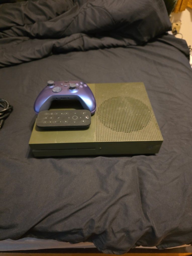 Xbox One S