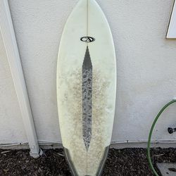 Rod Greenup 5’4” fishtail quad surfboard