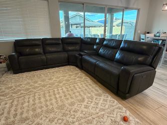 Alexandria Power Reclining Leather Sectional - Excellent Condition - $850