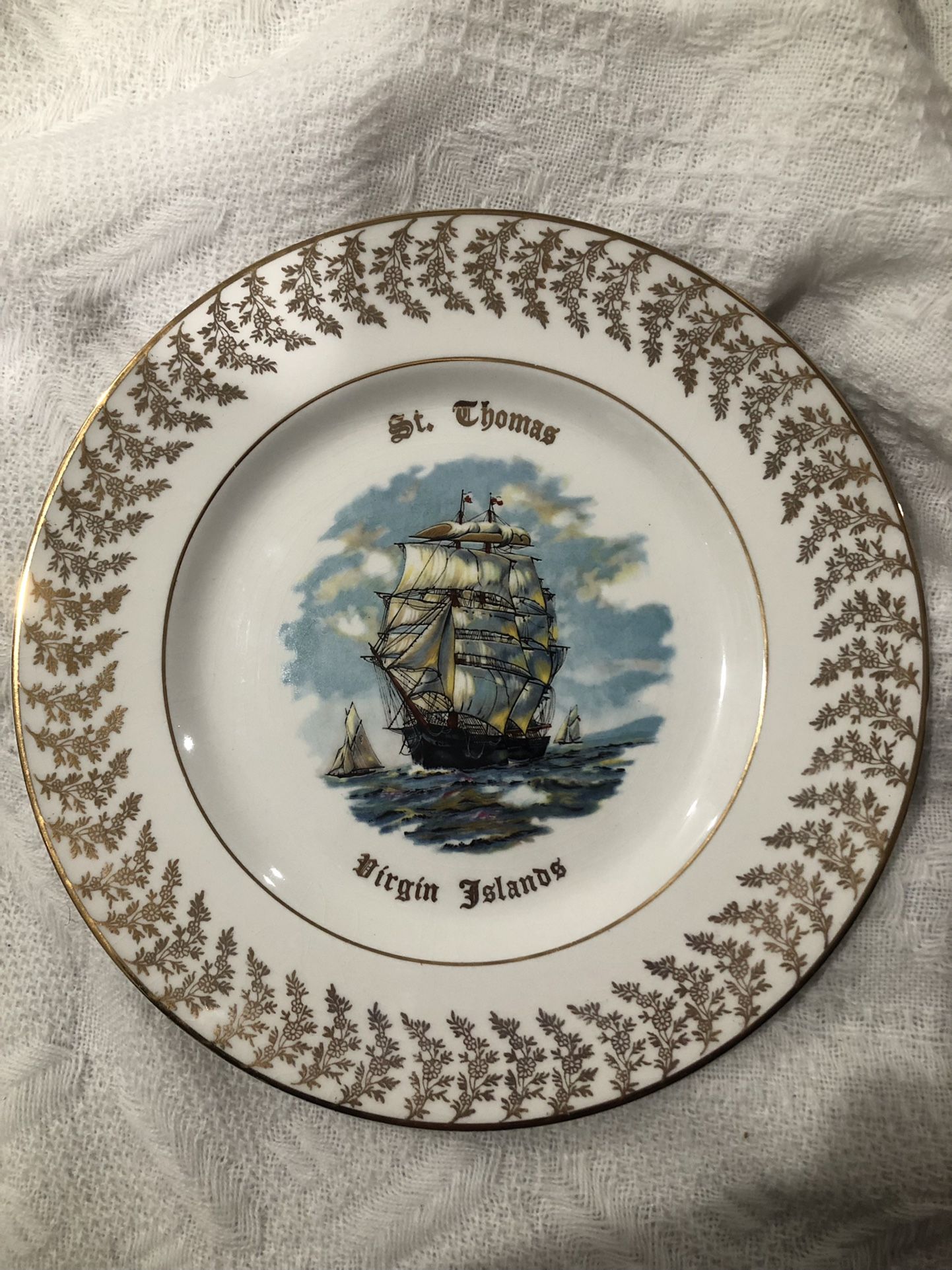 Liverpool Rd. Pottery -St. Thomas Virgin Island Plate 9"
