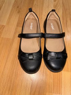 Girls shoes size 13