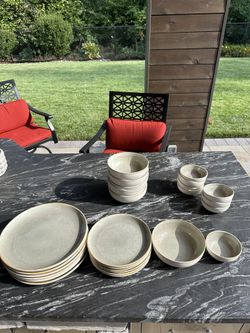 Dinner Plate And Bowl Set