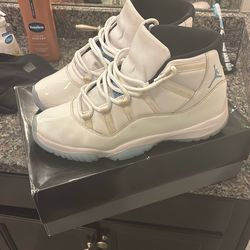 jordan 11 legend blue