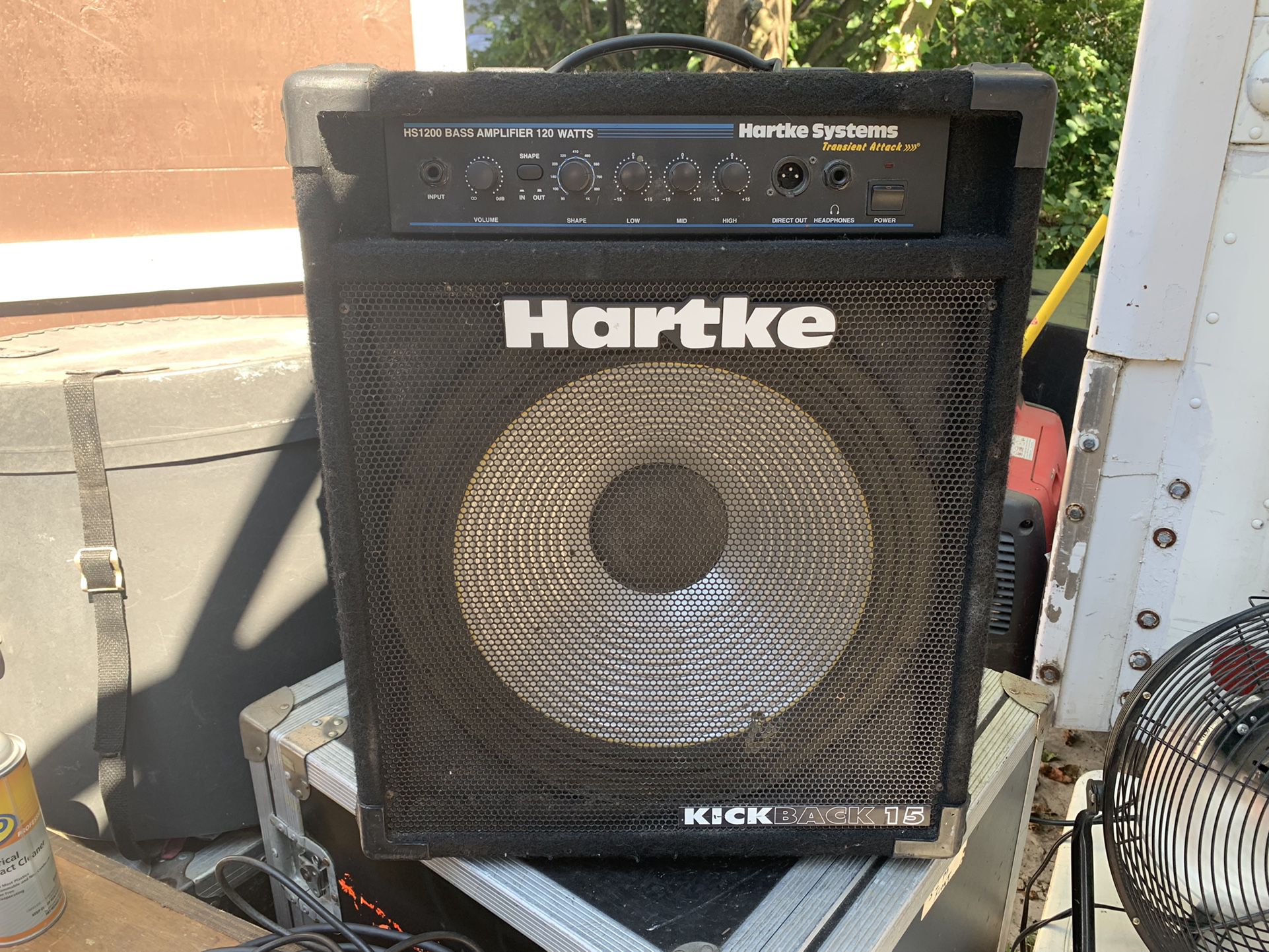 HARTKE HS1200 Bass Amp for Sale in Queens, NY - OfferUp
