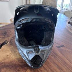 Youth matte Black Fox helmet -size Small 