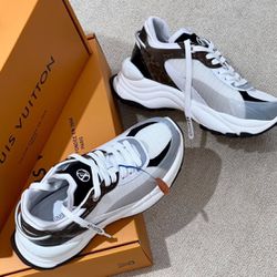 LOUIS VUITTON Mens Sneakers ORIGINAL for Sale in Yorba Linda, CA - OfferUp