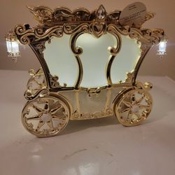Bath And Body Works - Disney's Light Up Carriage Pedestal