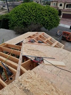 LOOKING FOR FRAMERS