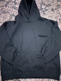 BLACK ESSENTIALS HOODIE