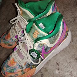Nike kyrie 8s