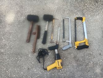 Selling 2 rubber males, 1 wire brush, 3 hand saws. All in good working condition.  Selling for $15