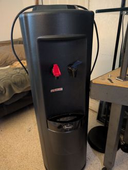 Water dispenser