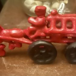 Antique Cast Iron Toy Fire truck!! 