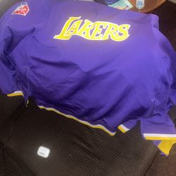 Lakers hoodie xl