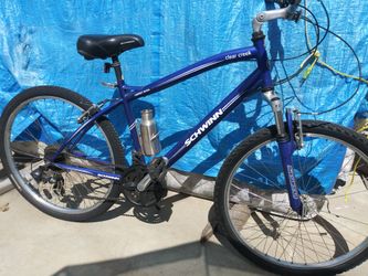 Schwinn clearcreek SR Suntour 26 in. Comfort series 7 speed for