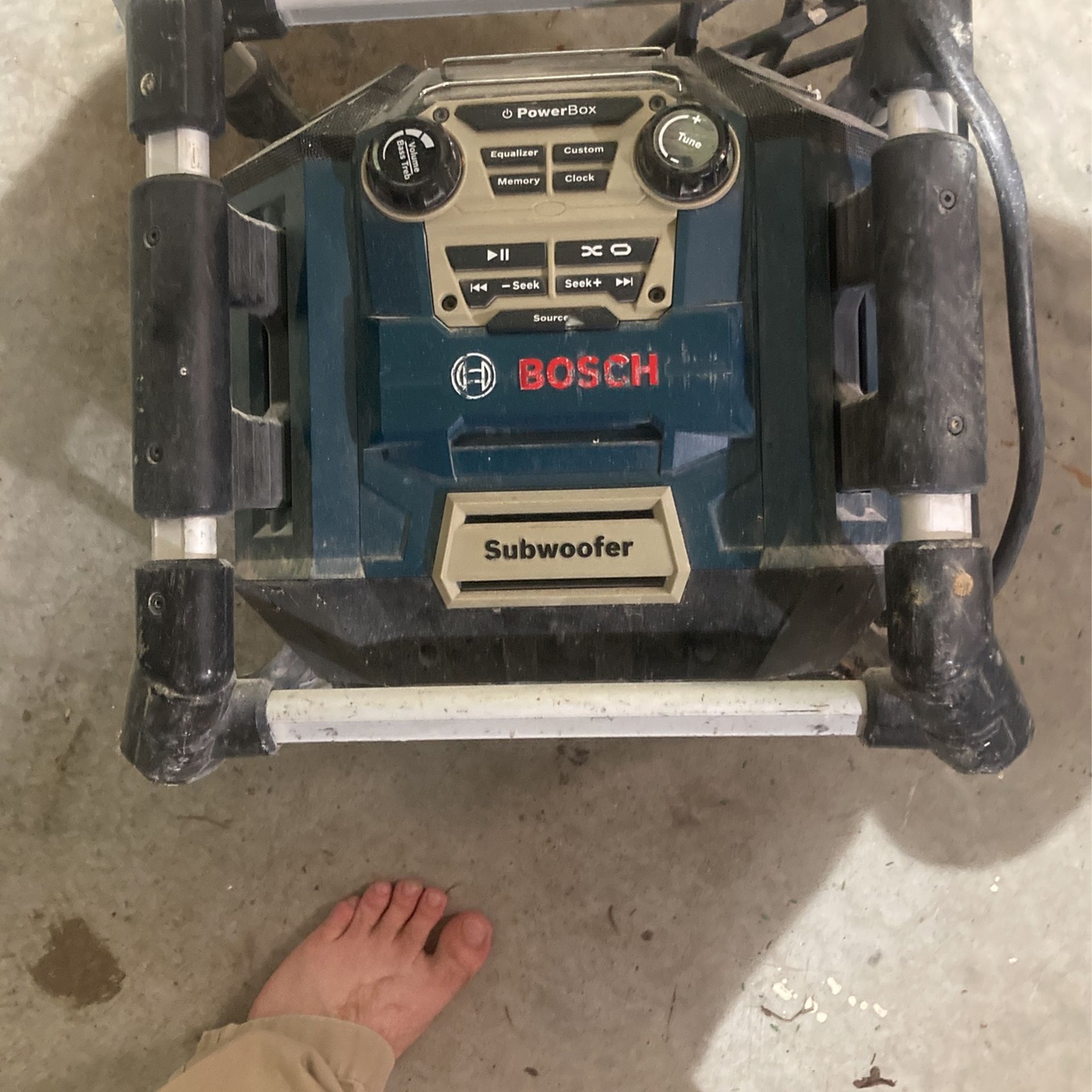 Bosch Radio/ Power box 