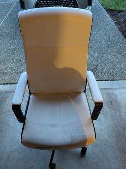 IKEA MILLBERGET Swivel Chair - White