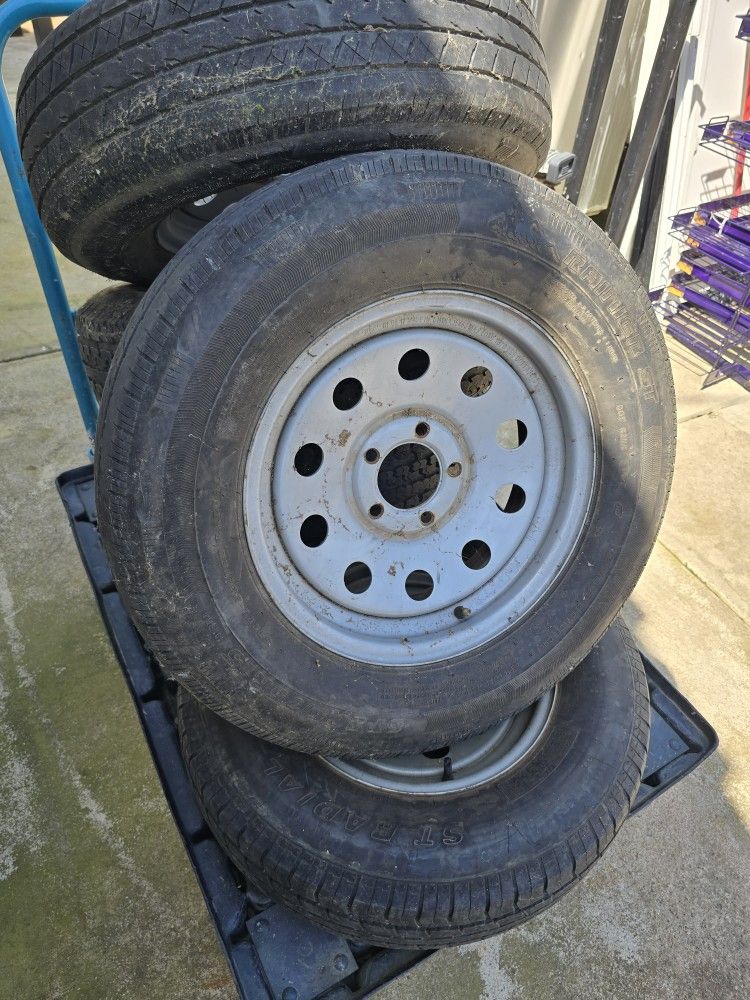 Trailer Tires (Used) for Sale in Exeter, CA OfferUp