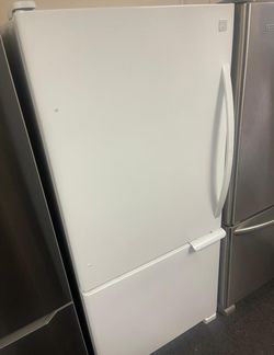 Kenmore Bottom Freezer White Refrigerator
