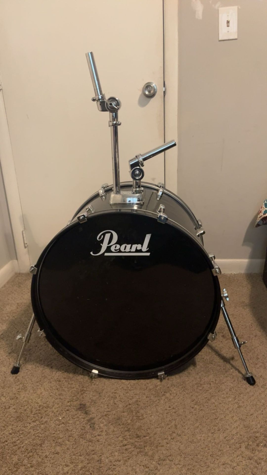 Pearl Drum set (9 pieces)