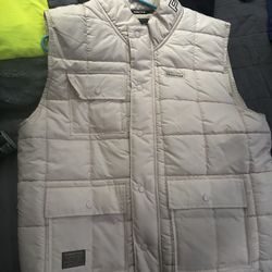 Primitive Puffer vest 