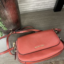 Michael Kors Crossbody Bag