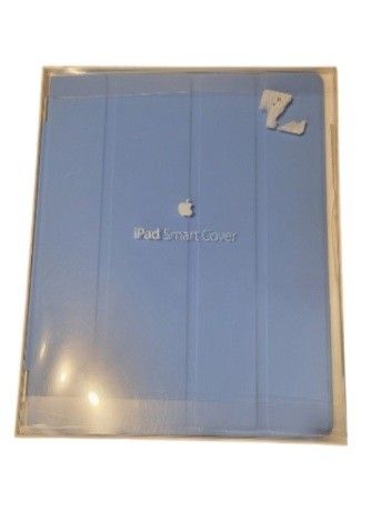 NWOT IPAD SMART COVER BLUE 