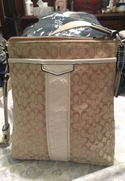 Authentic crossbody signature coach bag