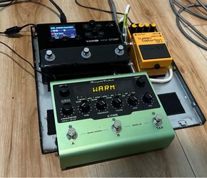 Line 6 HX Stomp, BOSS DS-2, Multimedia Amplitude 5 X-Time Delay
