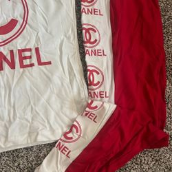 New In Bag Red And White 2 Pcs Egyptian Cotton