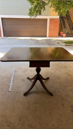 Card table  small table